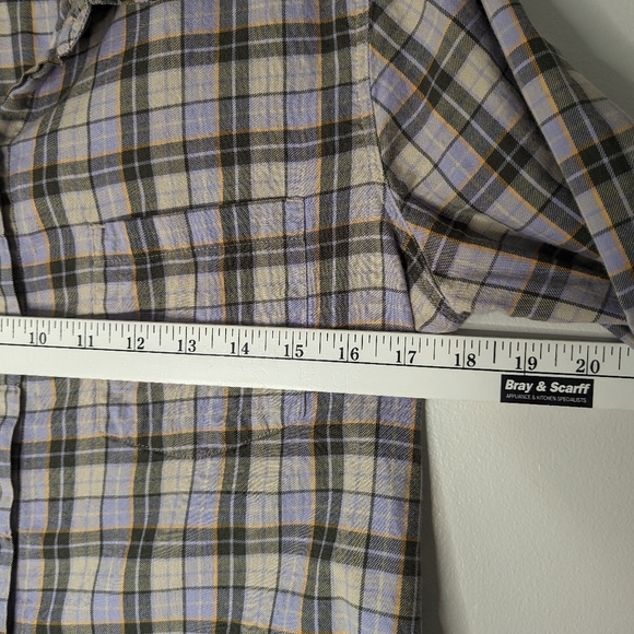 Patagonia women's organic cotton button down violet plaid size M - Picture 4 of 7